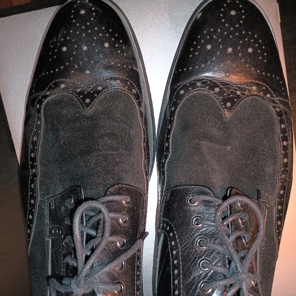 Size 13 Leather and Suede Zanzara Wingtips Dress Shoes
